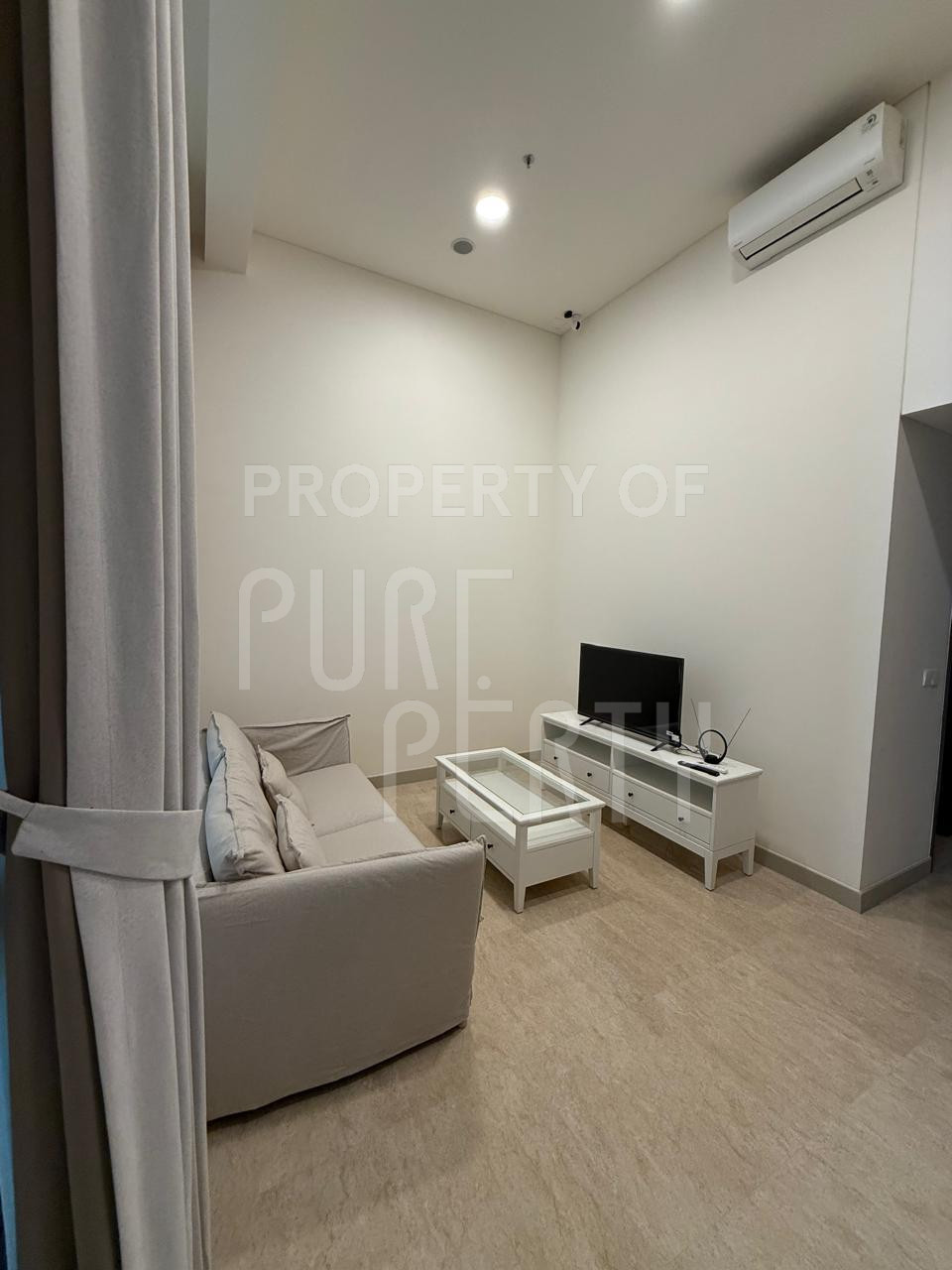 Well Maintained 1BR Arumaya Residence Full Furnished